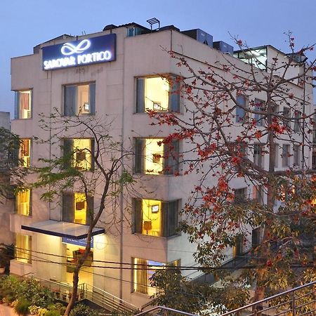 Sarovar Portico Naraina, Hotel New Delhi Exterior photo